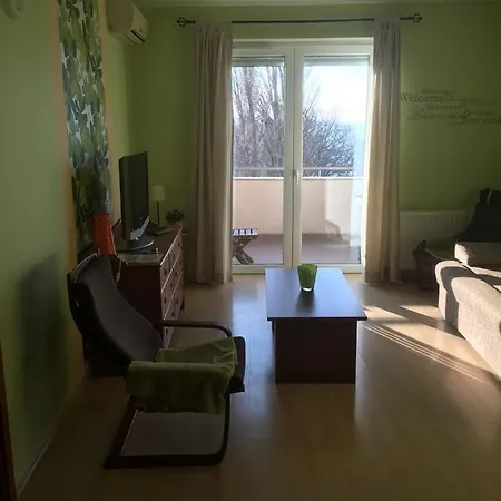 Club 218 Wellness Luxus Шиофок