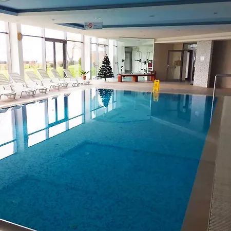 Club 218 Wellness Luxus 希欧福克